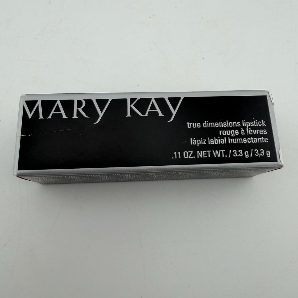 Mary Kay True Dimensions Lipstick 0.11oz "Sassy Fuchsia" New Moisturizing 088573